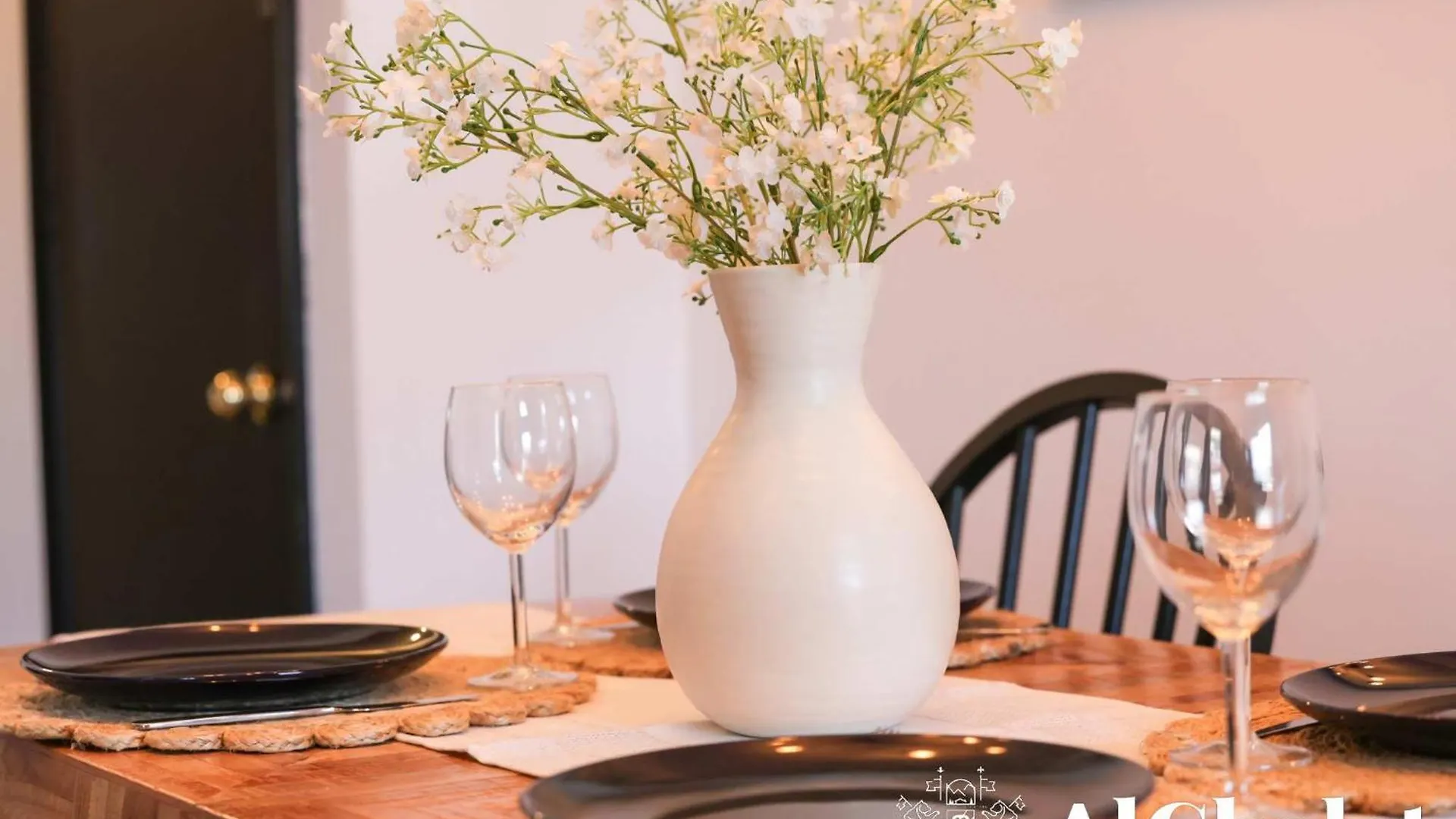 Ebony - Urban Elegance - Cozy Condo In The Heart Of Quebec 0*, Quebec City Canada